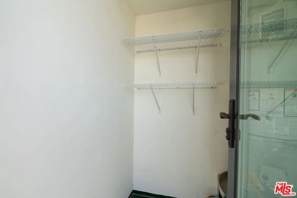 1427 18th Street 3, Santa Monica, California 90404 home-pic-27